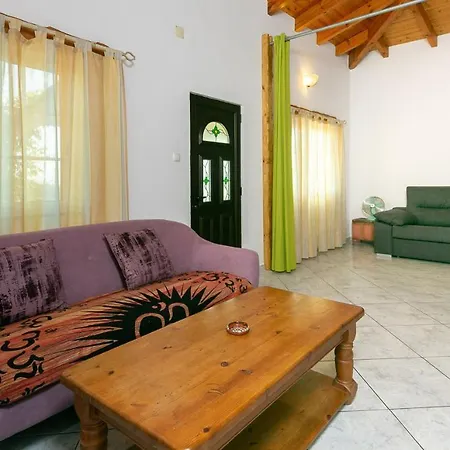 B49 - Casa Maria In Falfeira Apartment *