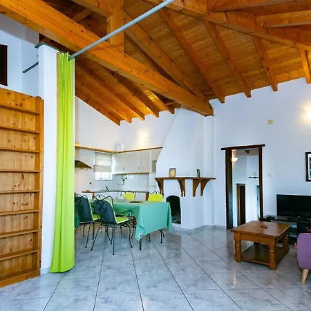 B49 - Casa Maria In Falfeira